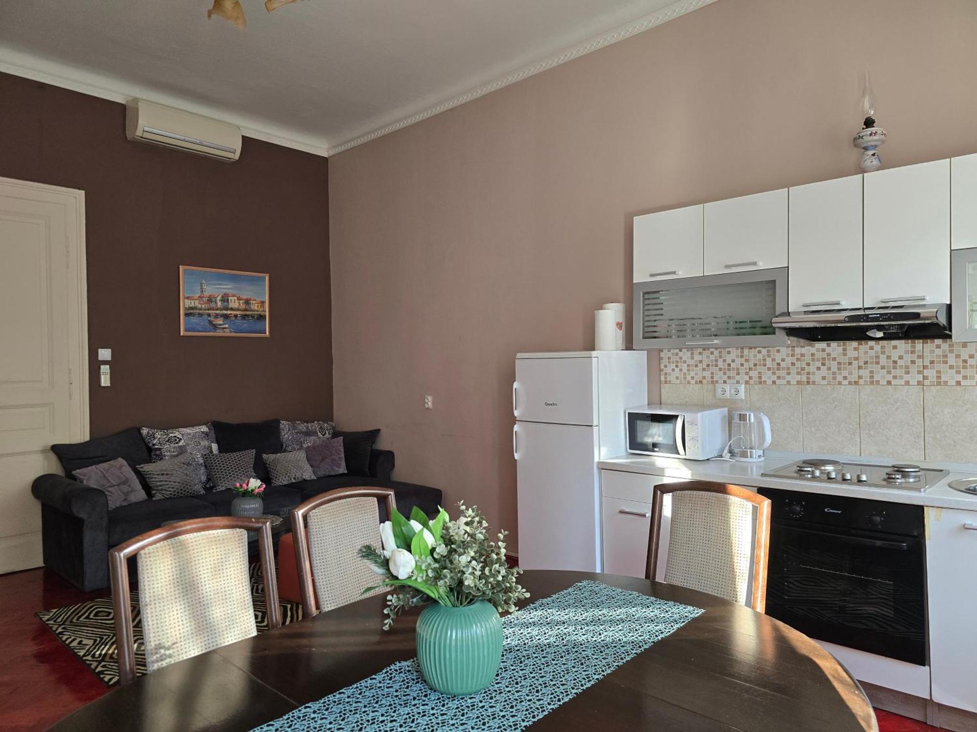 Apartman Prvi Red Do Mora Crikvenica Esterno foto